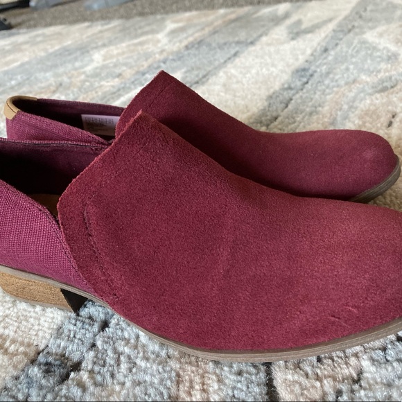 Toms women’s loafers size 8W maroon - Picture 6 of 6